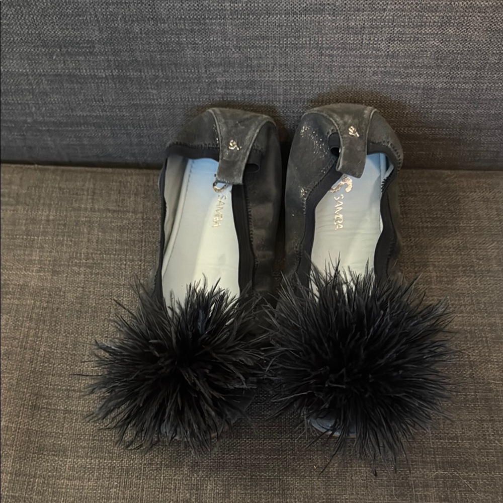 Yosi Samra Women's Ballet Flats with Ostrich Feather Pom-Pom Detail